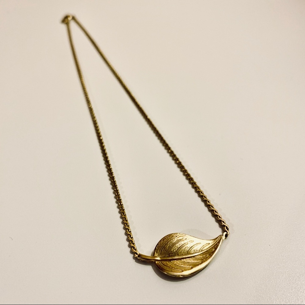 Vintage Golden Leaf Necklace